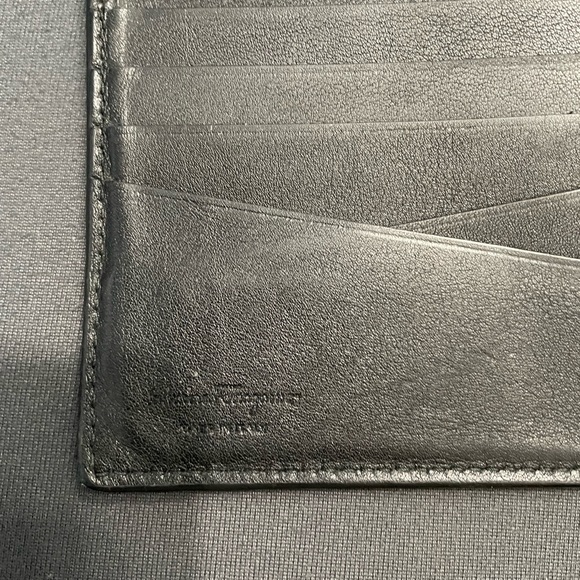 Ferragamo Gancini wallet - Picture 3 of 6